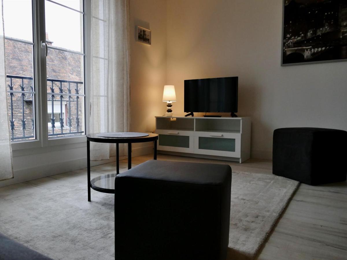 Appart'Hotel Chambrappart ファレーズ エクステリア 写真